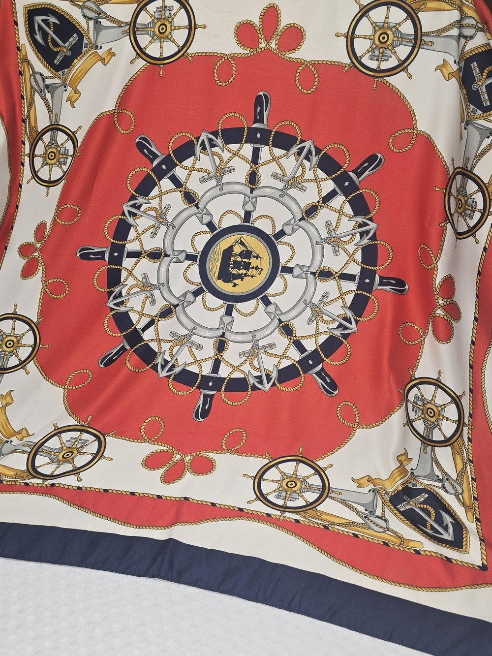 VINTAGE NAUTICAL MULTI-COLORED LADIES SCARF SQUARE SHIPS WHEEL ROBE ANCHOR